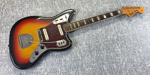Fender Jaguar Sunburst - 1966